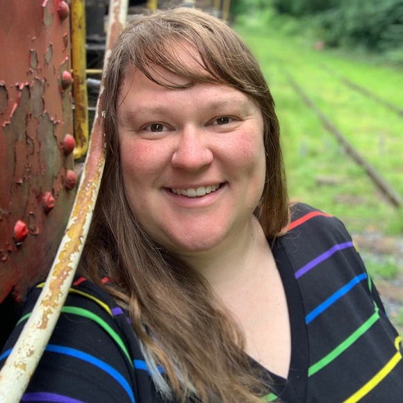 Meet your Posher, Katrina - Picture 5 of 5